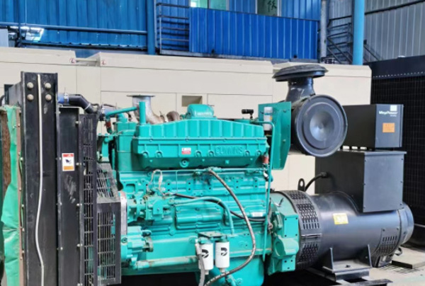 發(fā)電機散熱器安裝：進風角度與散熱距離把控，避免機組高溫停機